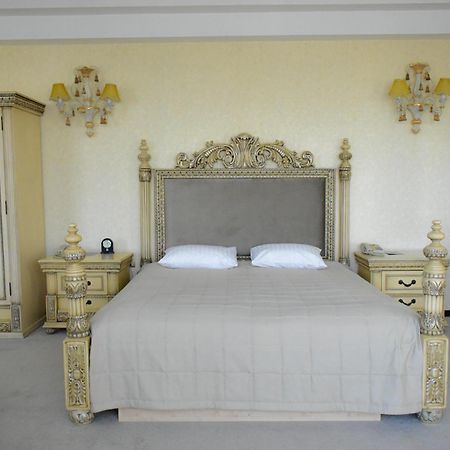 Hotel Feride Vinnytsia Bagian luar foto