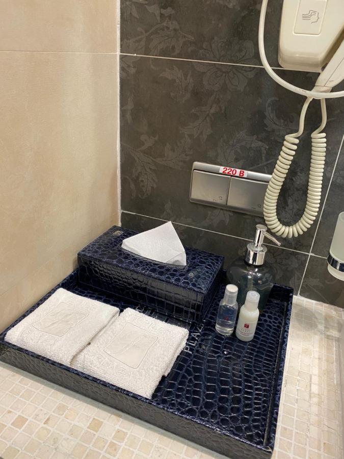 Hotel Feride Vinnytsia Bagian luar foto