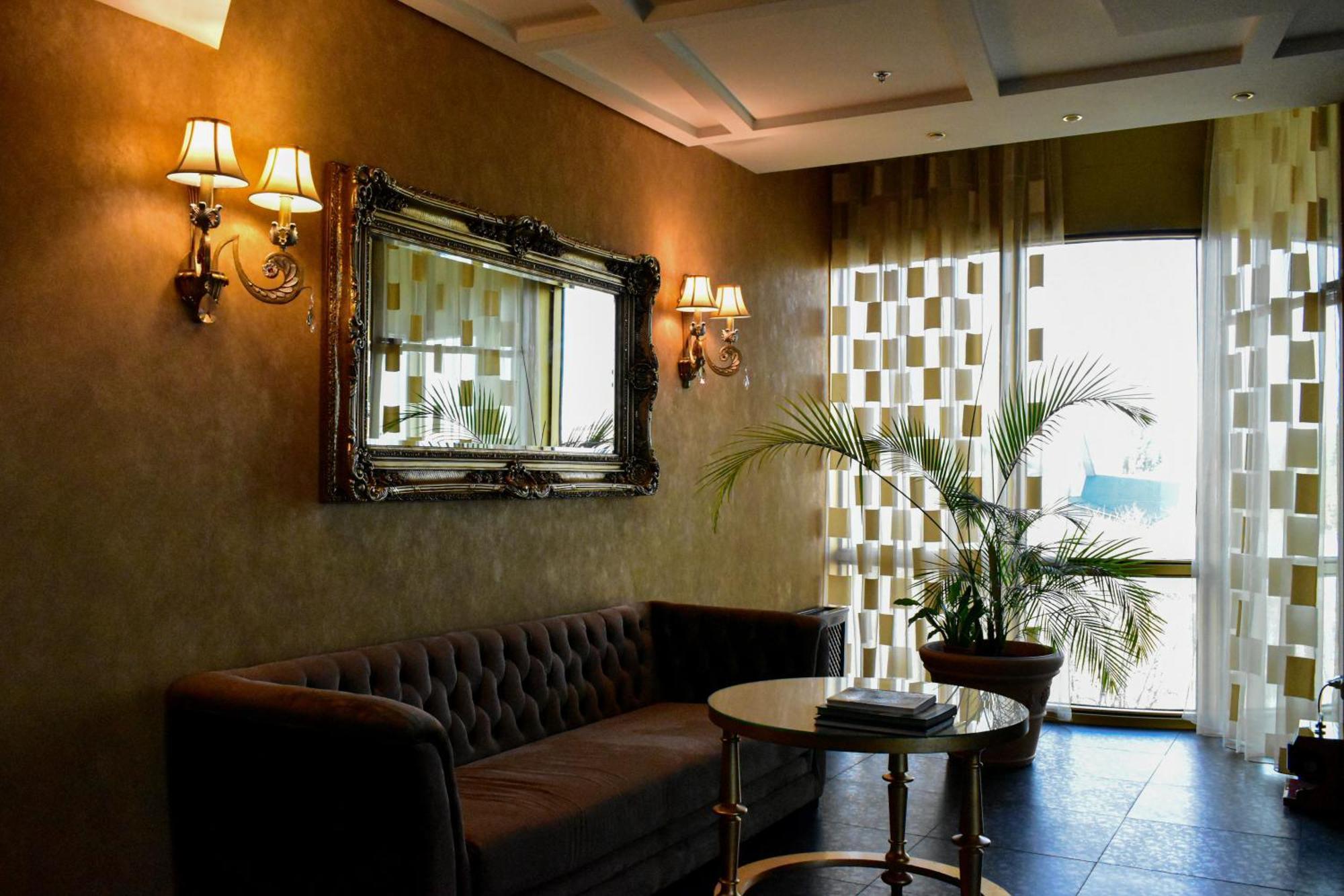 Hotel Feride Vinnytsia Bagian luar foto