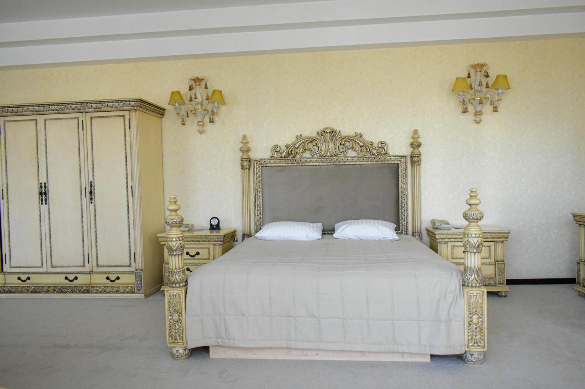 Hotel Feride Vinnytsia Bagian luar foto