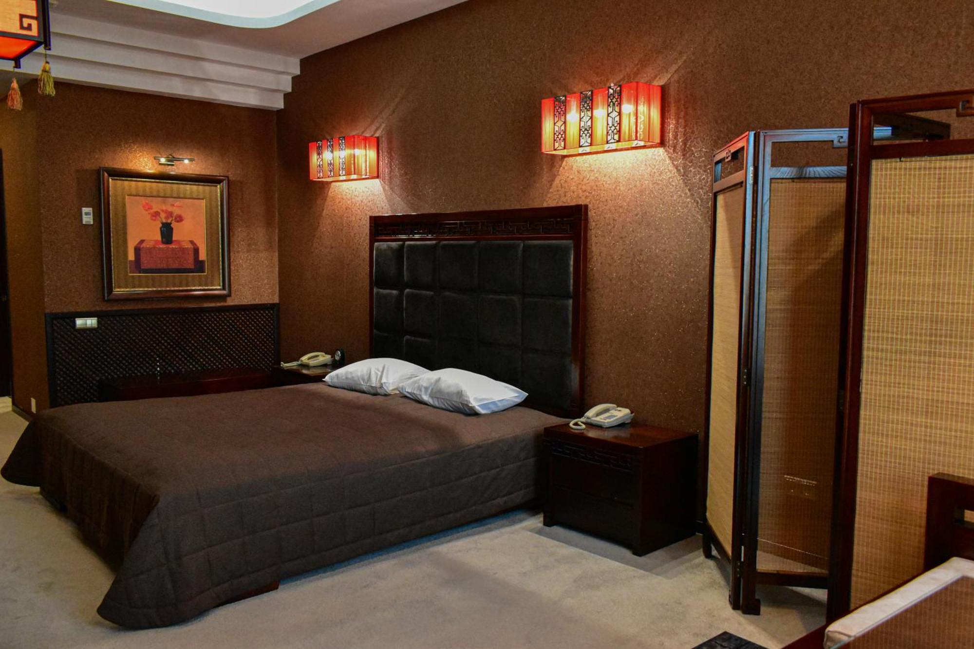 Hotel Feride Vinnytsia Bagian luar foto