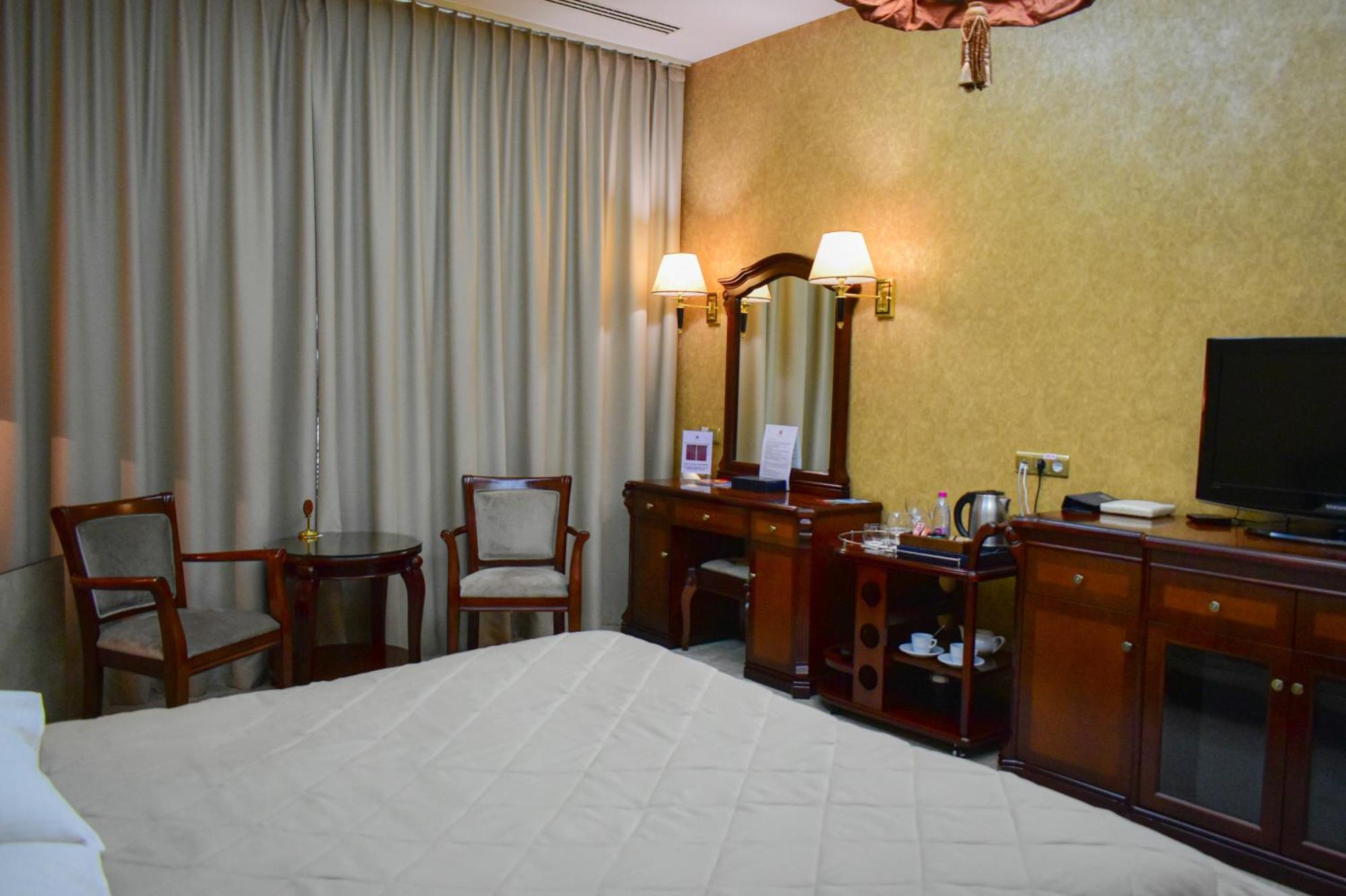 Hotel Feride Vinnytsia Bagian luar foto
